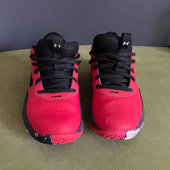 UNDER ARMOUR LITTLE KID LOCKDOWN 6 BASKETBALL SHOES - Picture 3 of 7